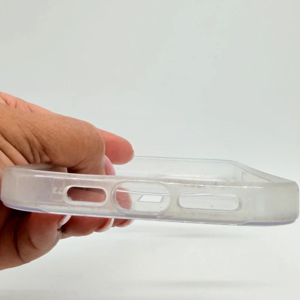 Apple iPhone 14/15 Pro Max Clear Case with MagSafe MMU53AM/A‎ Transparent